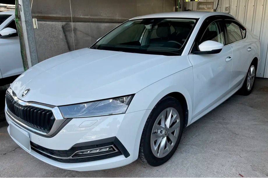 Skoda Octavia IV A8 2020- Window Deflectors Liftback (4 pcs, HIC) Photo 3