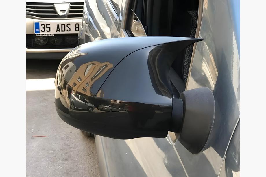 Renault Logan MCV 2013-2022 Mirror Covers BMW-Style (2 pcs) Image