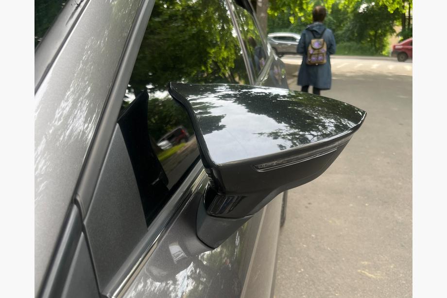 Seat Leon 2013-2020 Mirror Covers BMW-Style (2 pcs) Image