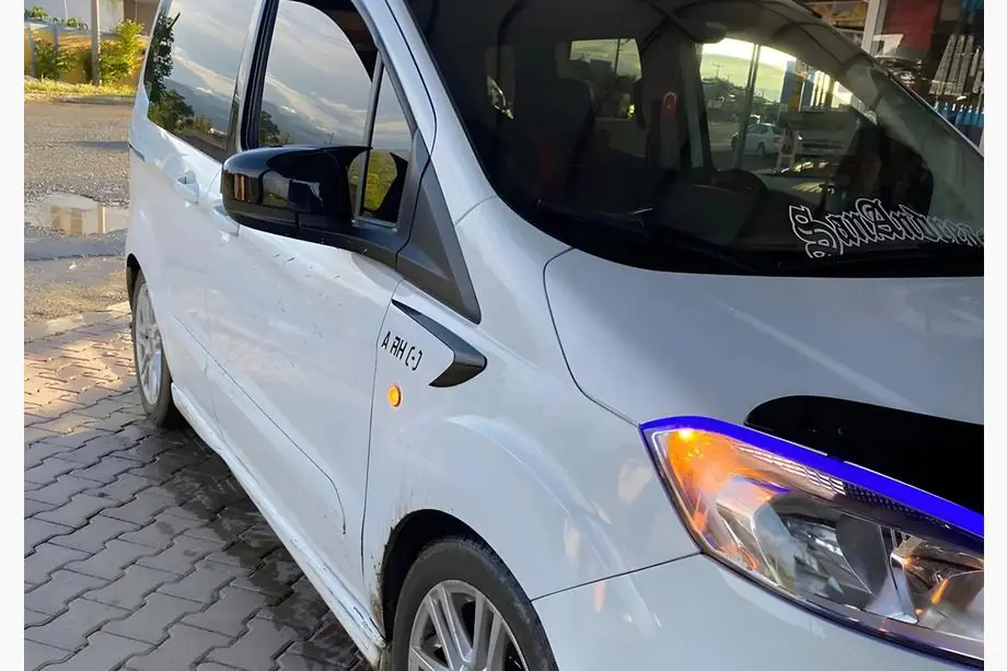 Ford Courier 2014-2023 Mirror Covers BMW-Style (2018↗, 2 pcs) Image