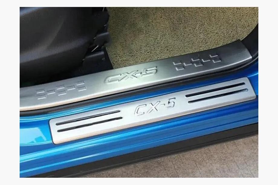 Mazda CX-5 2012-2017 Door Sill Protectors Libao (4 pcs, Stainless Steel) Image