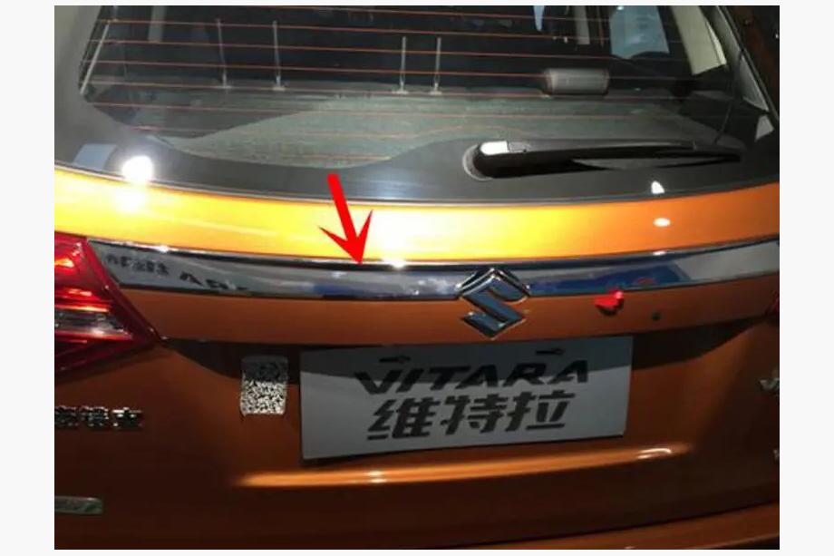 Suzuki Vitara 2015- Chrome trim above license plate Libao (ABS) Image