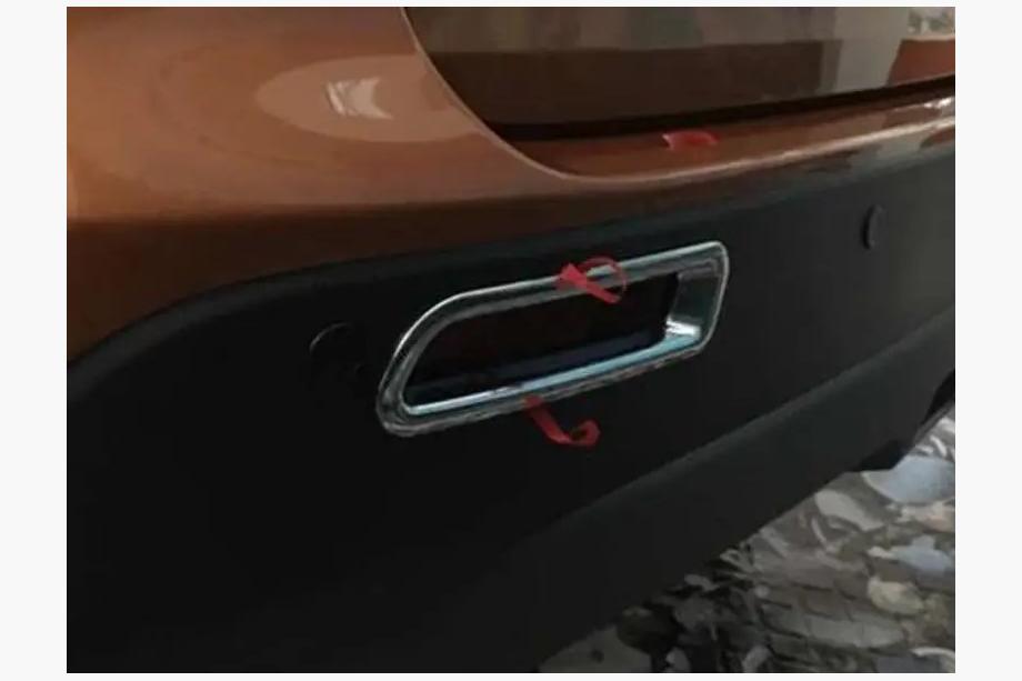 Suzuki Vitara 2015- Chrome Rear Fog Light Covers (ABS) Photo 3