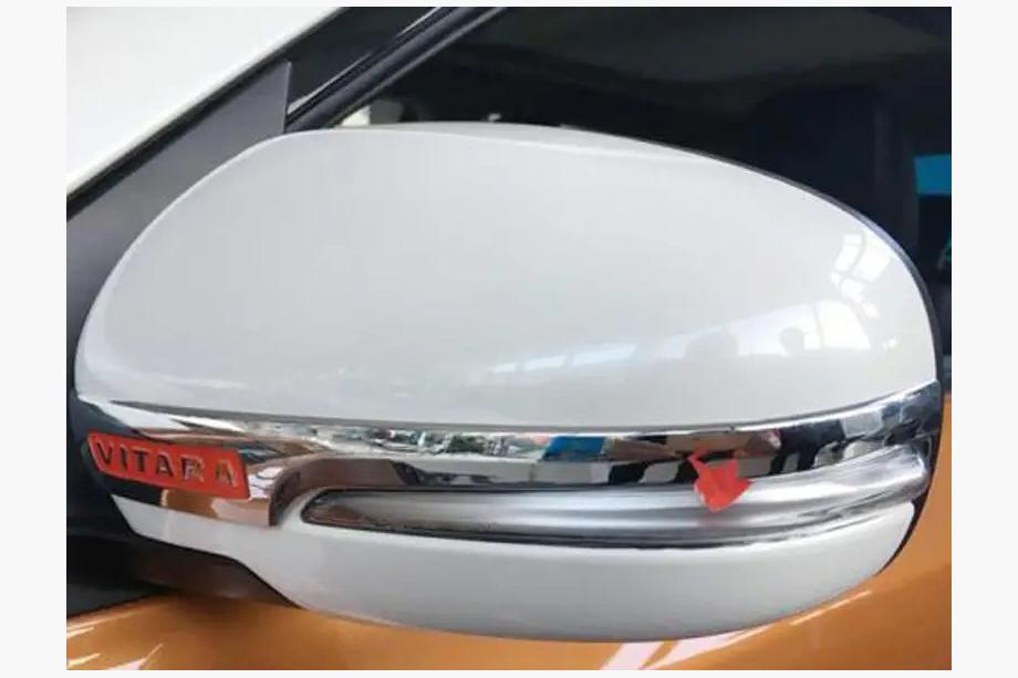 Suzuki Vitara 2015- Chrome Mirror Strips (ABS) Image