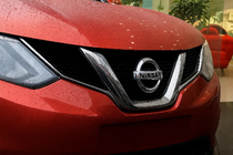 Nissan Qashqai 2014-2021 Grille Covers Libao (Plastic) photo 1