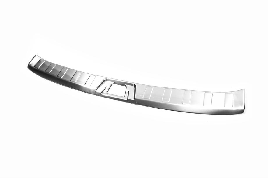 Nissan Qashqai 2014-2021 Stainless Steel Rear Bumper Sill Protector Libao Image