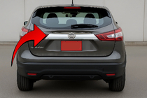 Nissan Qashqai 2014-2021 Trunk trim above license plate Libao (plastic) photo 1