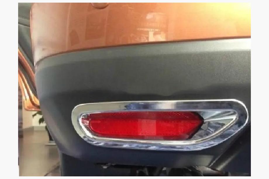 Nissan X-trail T32/Rogue 2014-2021 Rear tail light covers Libao (2 pcs, plastic) Image