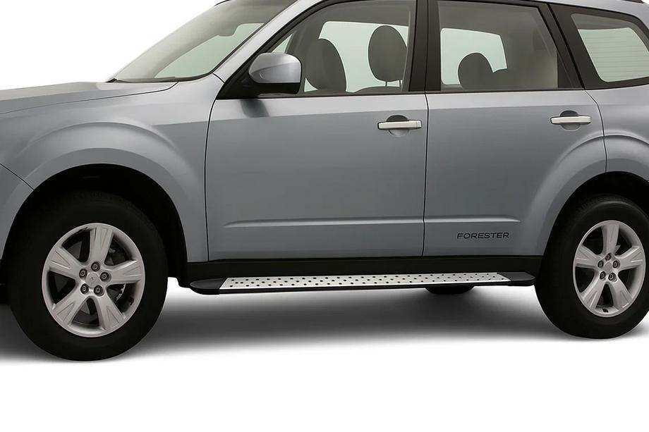 Subaru Forester 2008-2013 Side Steps BMW-Style Image