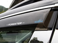 Subaru Forester 2013-2018 Window Deflectors with Chrome (4 pcs, Aomis) photo 1