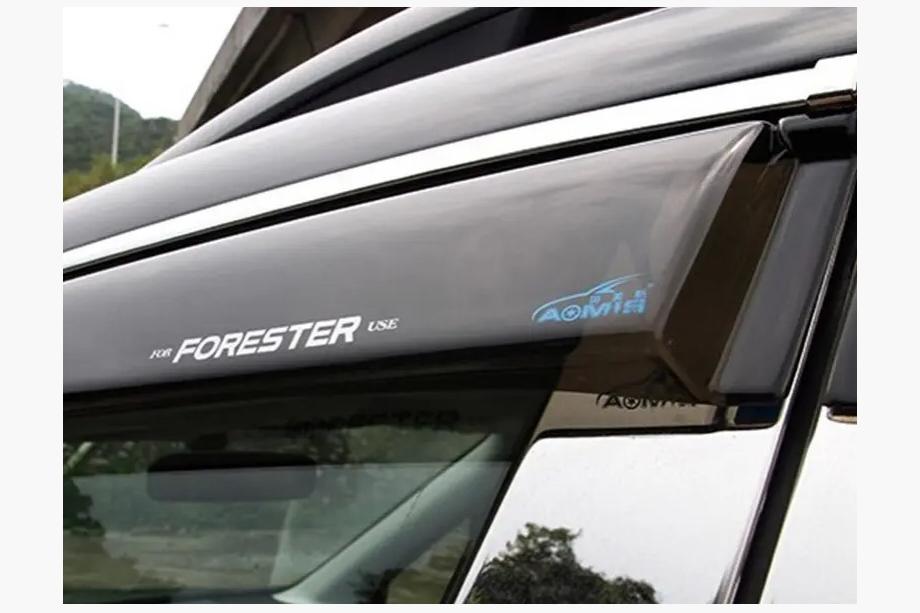 Subaru Forester 2013-2018 Window Deflectors with Chrome (4 pcs, Aomis) Image