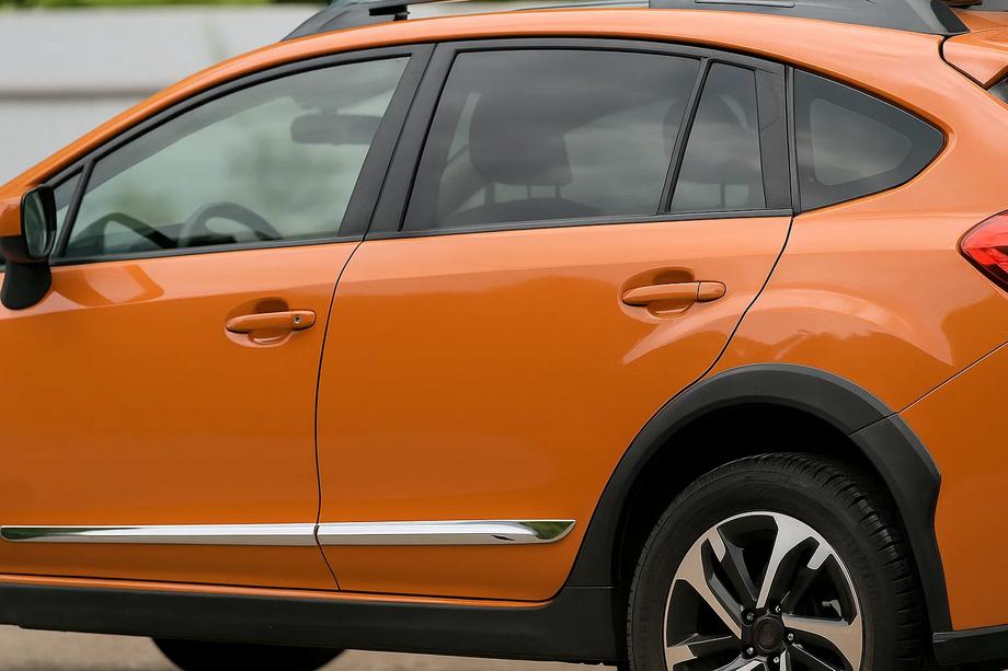 Subaru XV 2011-2017 Door Moldings (4 pcs, plastic) Image