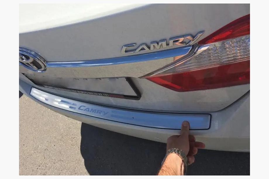 Toyota Camry 2011–2017 Rear Bumper Protector Libao Stainless Steel Image