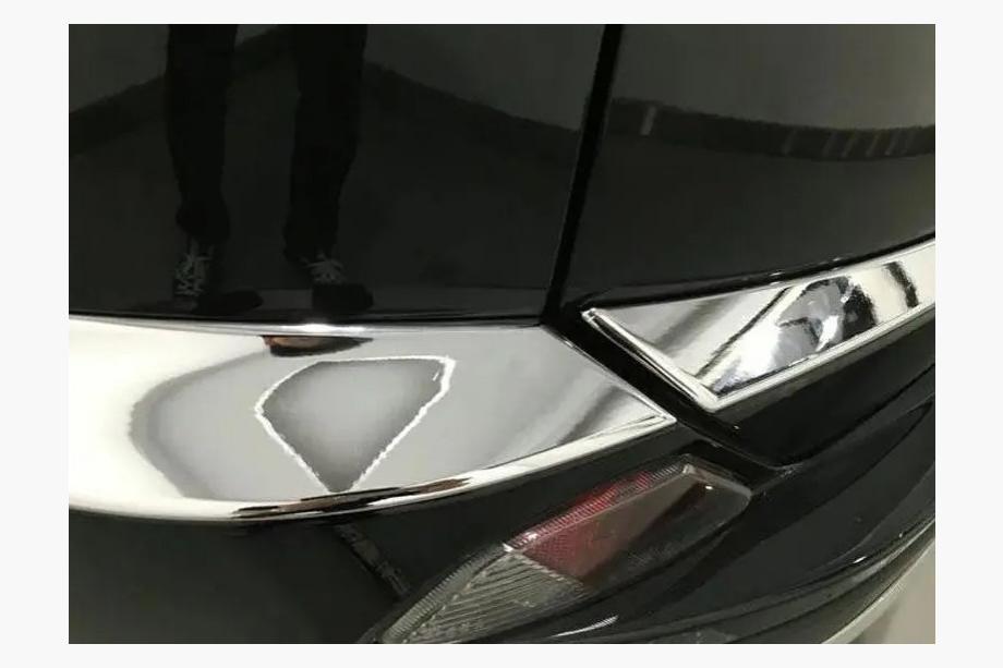 Toyota Rav 4 2013-2018 Rear Bumper and Trunk Chrome Trim Libao 2016-2018 (3 pcs, Stainless Steel) Photo 2