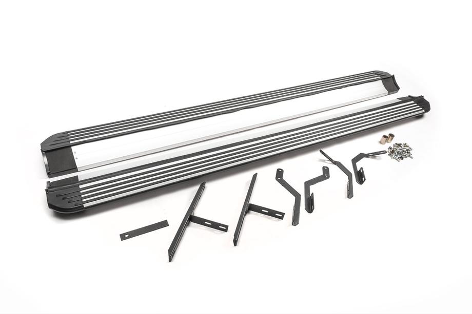 Volkswagen Touareg 2002–2010 OEM Side Steps (2 pcs, Aluminum) Image