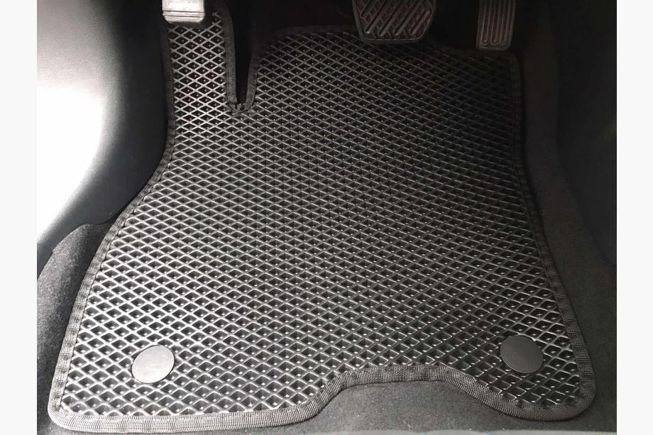 Nissan Leaf 2017- EVA Floor Mats (black) Image