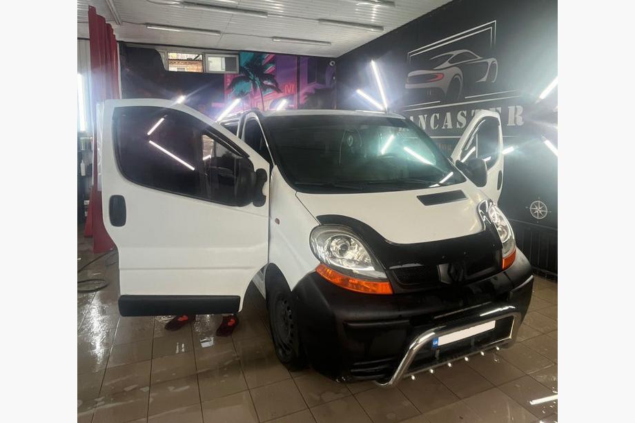 Opel Vivaro 2001–2015 Hood deflector long (EuroCap) Photo 2