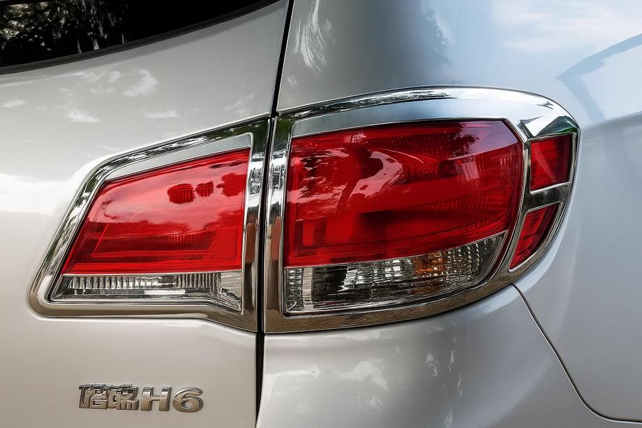 GreatWall Haval H6 2011- Chrome Tail Light Covers Libao (2 pcs, plastic) Image