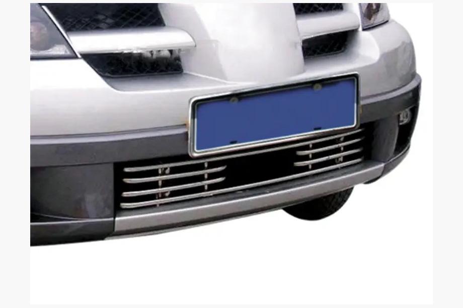 Mitsubishi Outlander 2001-2006 Grille (Stainless Steel) Image