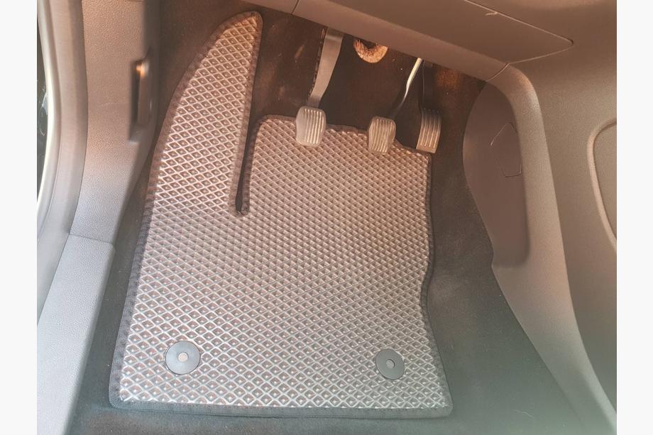 Ford C-Max/Grand C-Max 2010-2019 EVA Floor Mats (black) Image