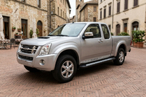 Isuzu D-Max 2002-2011 Side Steps Vision New Black (2007-2012, 2 pcs, Aluminum) photo 1