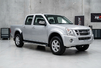 Isuzu D-Max 2002-2011 Side Steps BlackLine (2007-2012, 2 pcs, Aluminum) photo 1