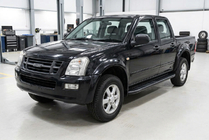 Isuzu D-Max 2002-2011 Side Steps Bosphore Black (2007-2012, 2 pcs, Aluminum) photo 1
