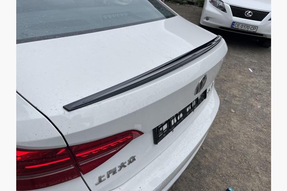 Volkswagen Lavida/e-Lavida 2019- Spoiler LIP (Sunplex, black) (115.8cm x 6.3cm) Image