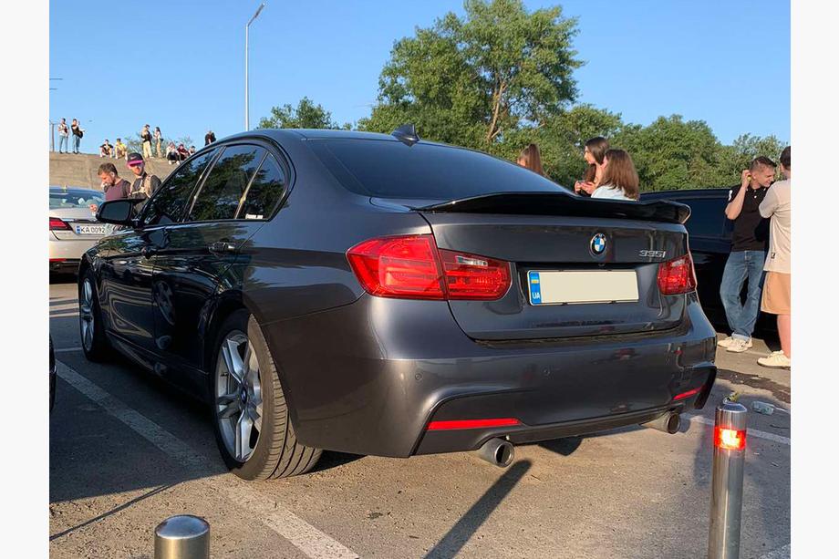 BMW 3 Series F30/F31 2012-2019 Spoiler LIP V1 (1234 Upgrade, Black) Image
