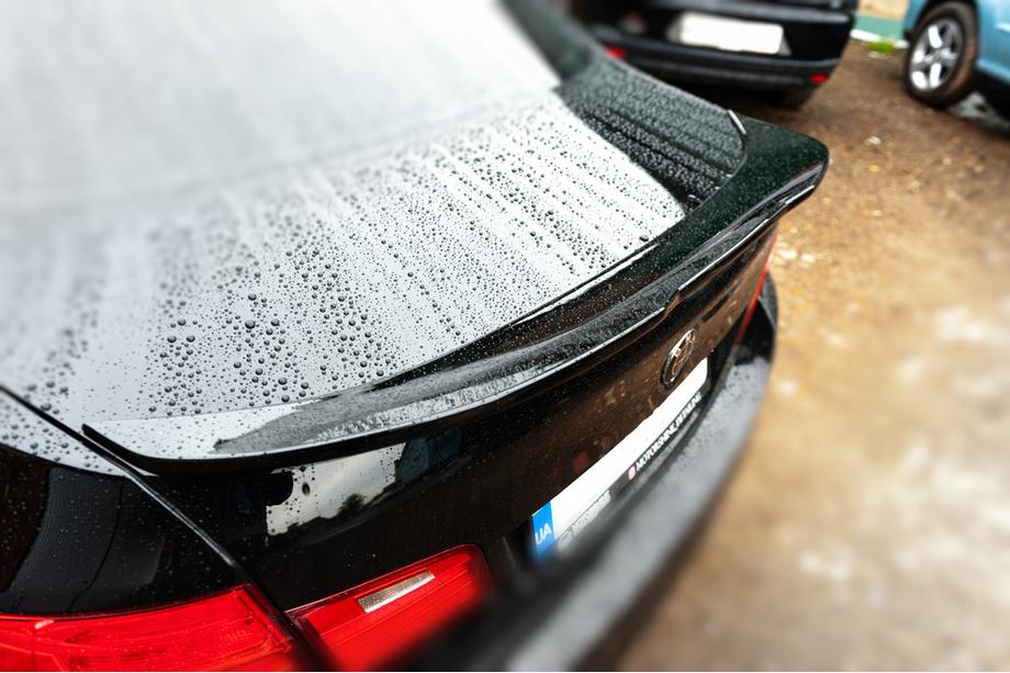 BMW 5 Series F10/F11 2010–2016 Spoiler LIP V3 (1234 Upgrade, Black) Image