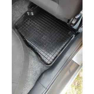 Rubber floor mats with edge (4 pcs, Polytep) Skoda Fabia 2000-2007 photo 3