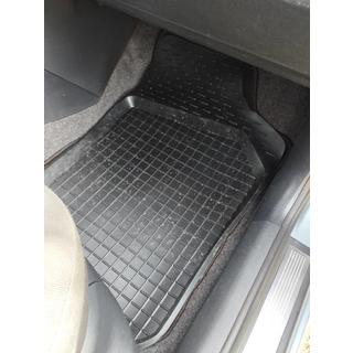Rubber floor mats with edge (4 pcs, Polytep) Skoda Fabia 2000-2007 photo 2