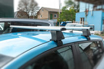 Nissan Leaf 2010-2017 Roof rack for smooth roof (chrome, pair) photo 6