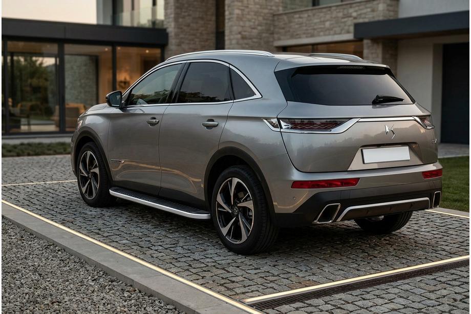 DS 7 Crossback 2017-2022 Side Steps Tayga Grey (2 pcs, Aluminum) Image