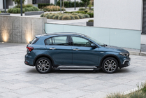 Fiat Tipo Cross 2021- Side Steps RedLine (2 pcs, Aluminum) photo 1