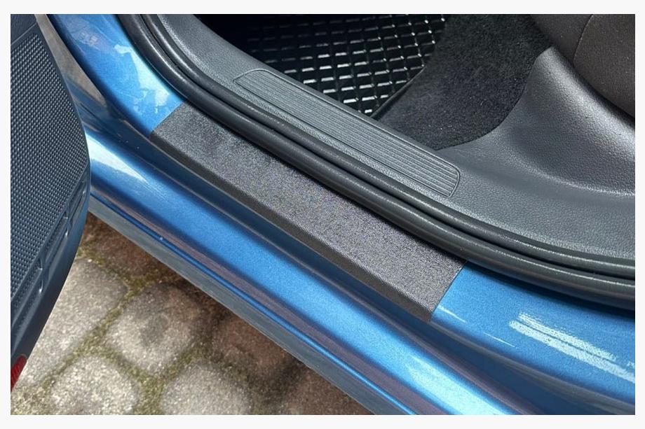 Volkswagen Golf 7/E-Golf 2012-2020 ABS Door Sill Protectors DDU (4 pcs, plastic) Photo 6