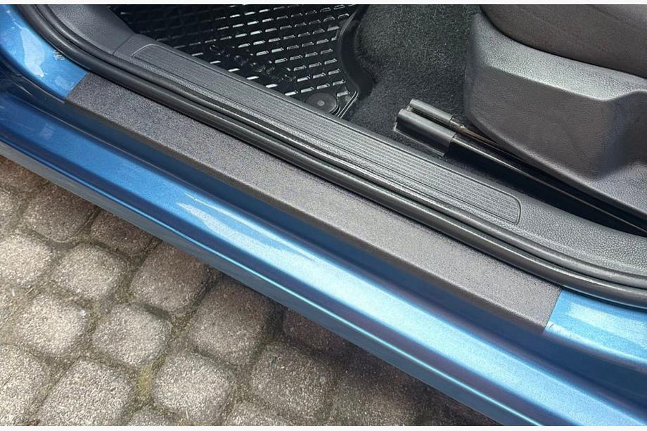 Volkswagen Golf 7/E-Golf 2012-2020 ABS Door Sill Protectors DDU (4 pcs, plastic) Photo 5