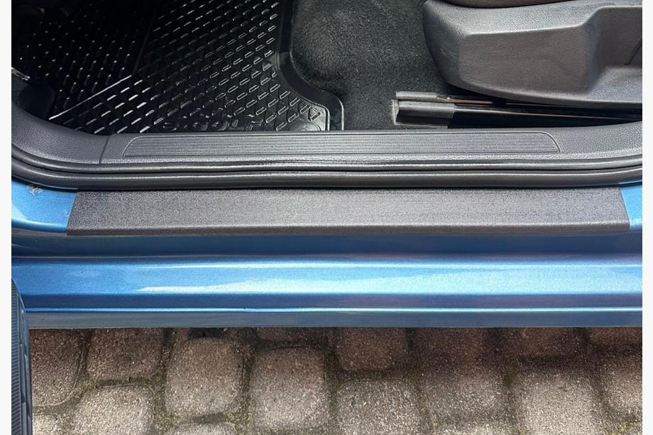 Volkswagen Golf 7/E-Golf 2012-2020 ABS Door Sill Protectors DDU (4 pcs, plastic) Photo 9