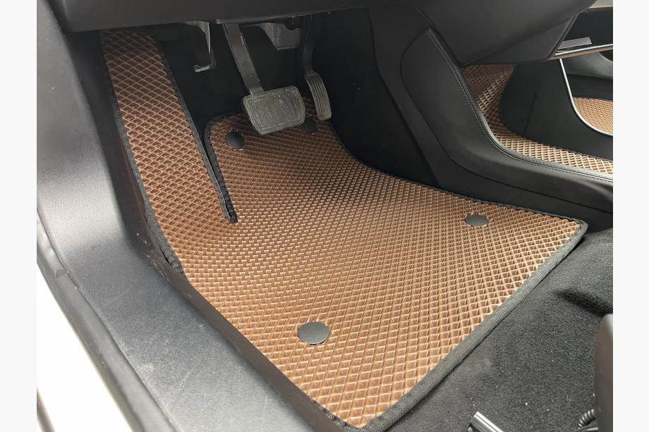 Tesla Model S 2012– EVA Floor Mats (2012-2021, brick) Photo 3