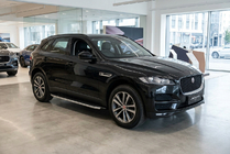 Jaguar F-PACE 2016- Side Steps Fullmond (2 pcs, Aluminum) photo 1
