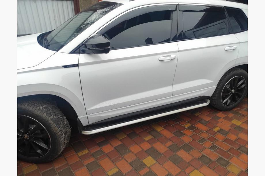 Skoda Karoq 2018- Side Steps OEM V2 (2 pcs, aluminum) Image