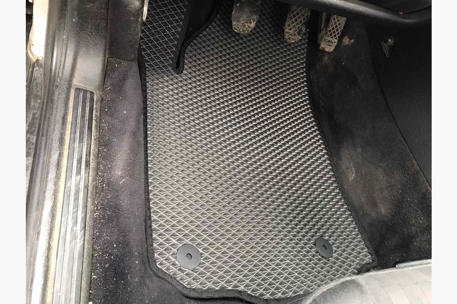 Audi A6 C4 1994–1997 EVA Floor Mats (black) Image