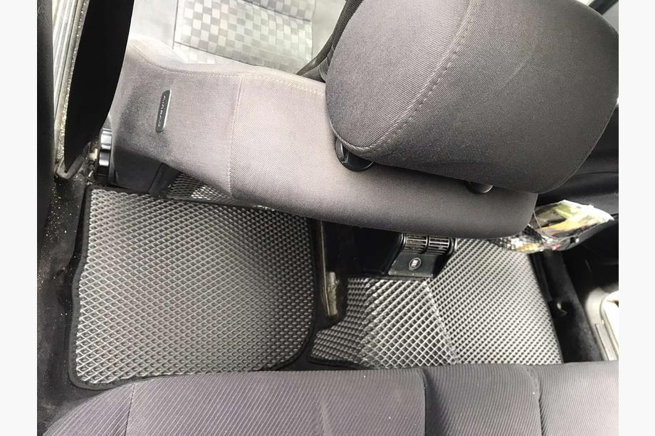 Audi 100 C4 1990-1994 EVA Floor Mats (black) Photo 8