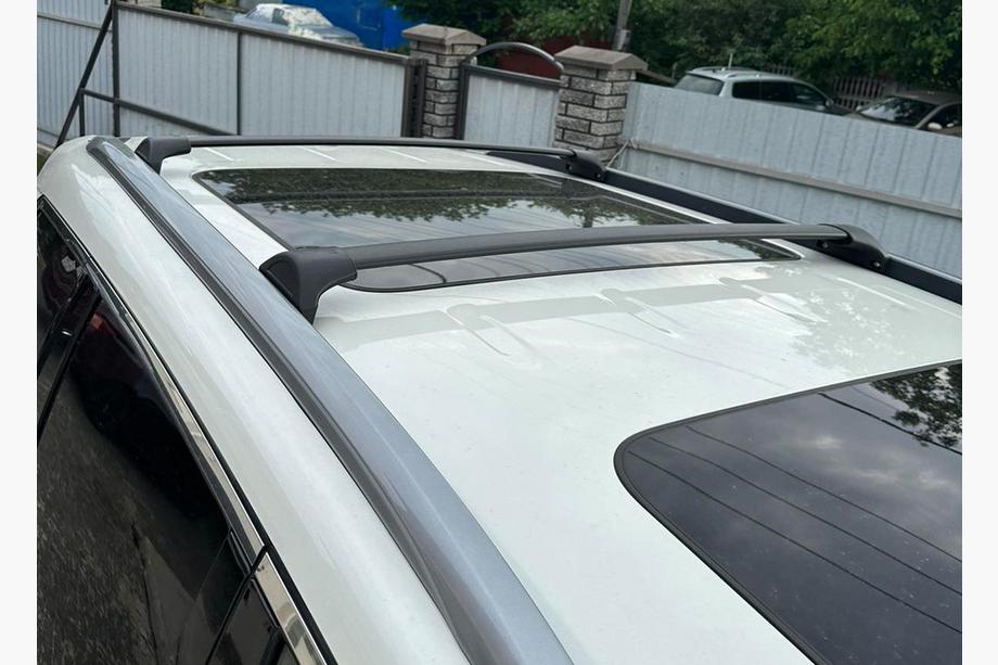 Honda Pilot 2015-2022 Original black roof rack cross bars (2 pcs) Image
