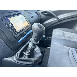 Gear Shift Knob 2010-2015 V2 (Leather, 6-Speed) photo 2