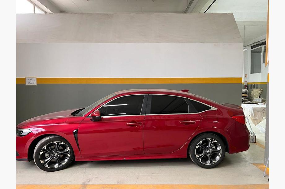 Honda Civic Sedan 2021- Lower window trims stainless steel (8 pcs) Carmos - Turkish Stainless Steel Photo 2