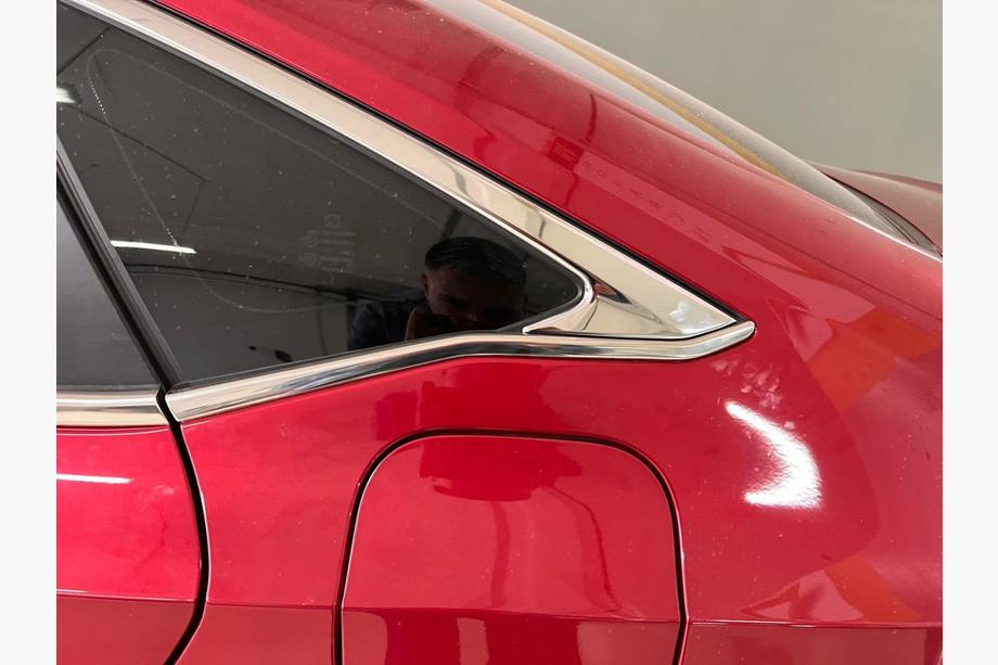 Honda Civic Sedan 2021- Lower window trims stainless steel (8 pcs) Carmos - Turkish Stainless Steel Photo 4