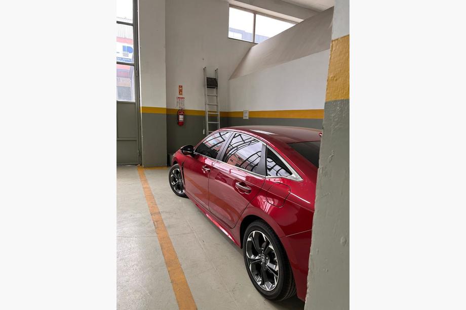 Honda Civic Sedan 2021- Lower window trims stainless steel (8 pcs) Carmos - Turkish Stainless Steel Photo 5