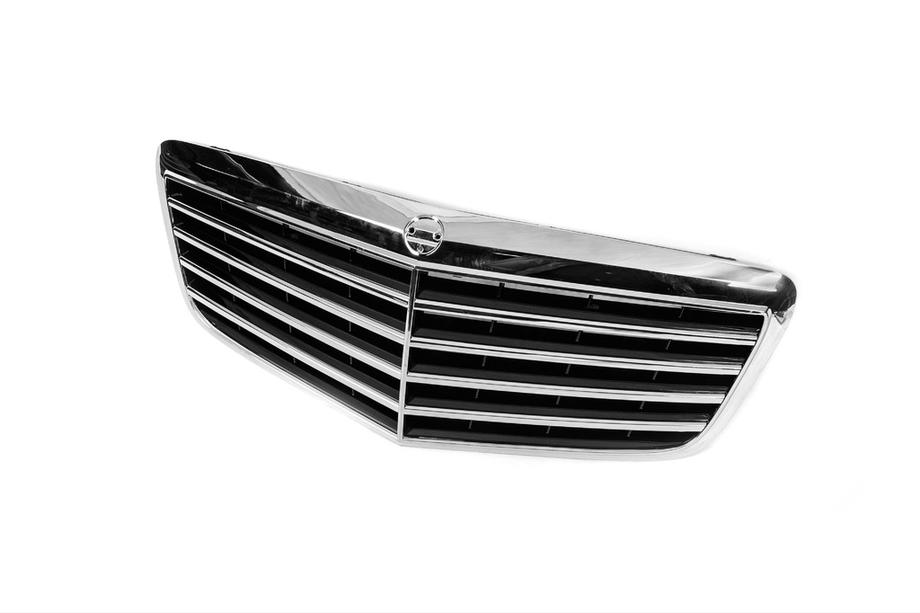 Mercedes E-class W211 2002-2009 Front Grille (AMG) Photo 2